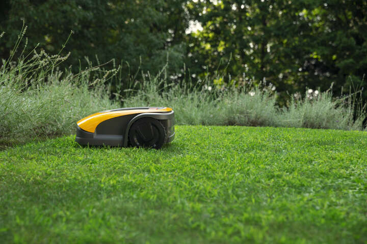 STIGA Autonomer Mähroboter A 1500